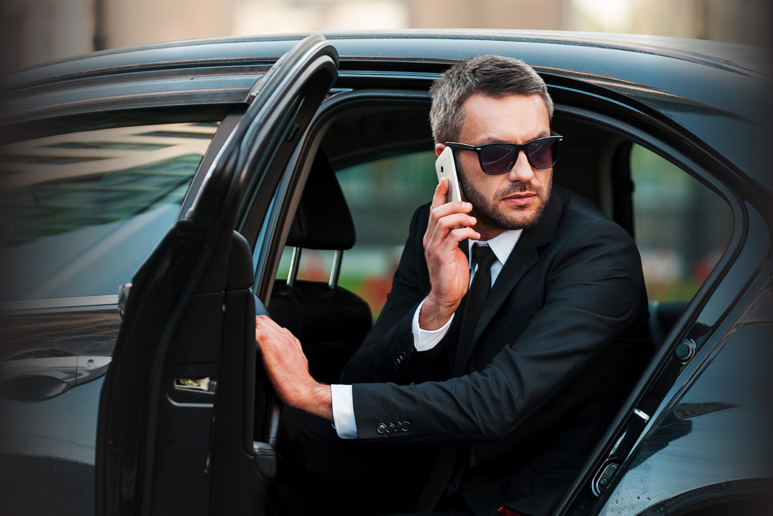 8 Key Benefits of Using Corporate Chauffeur Service